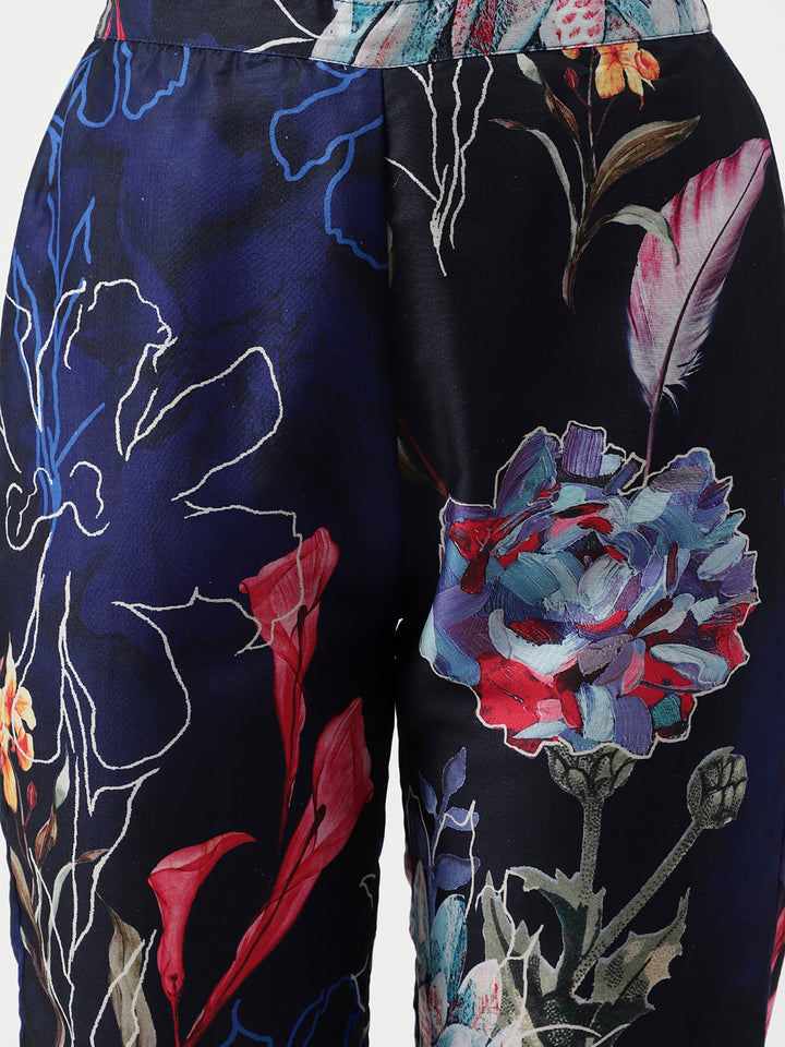 Floral lounge