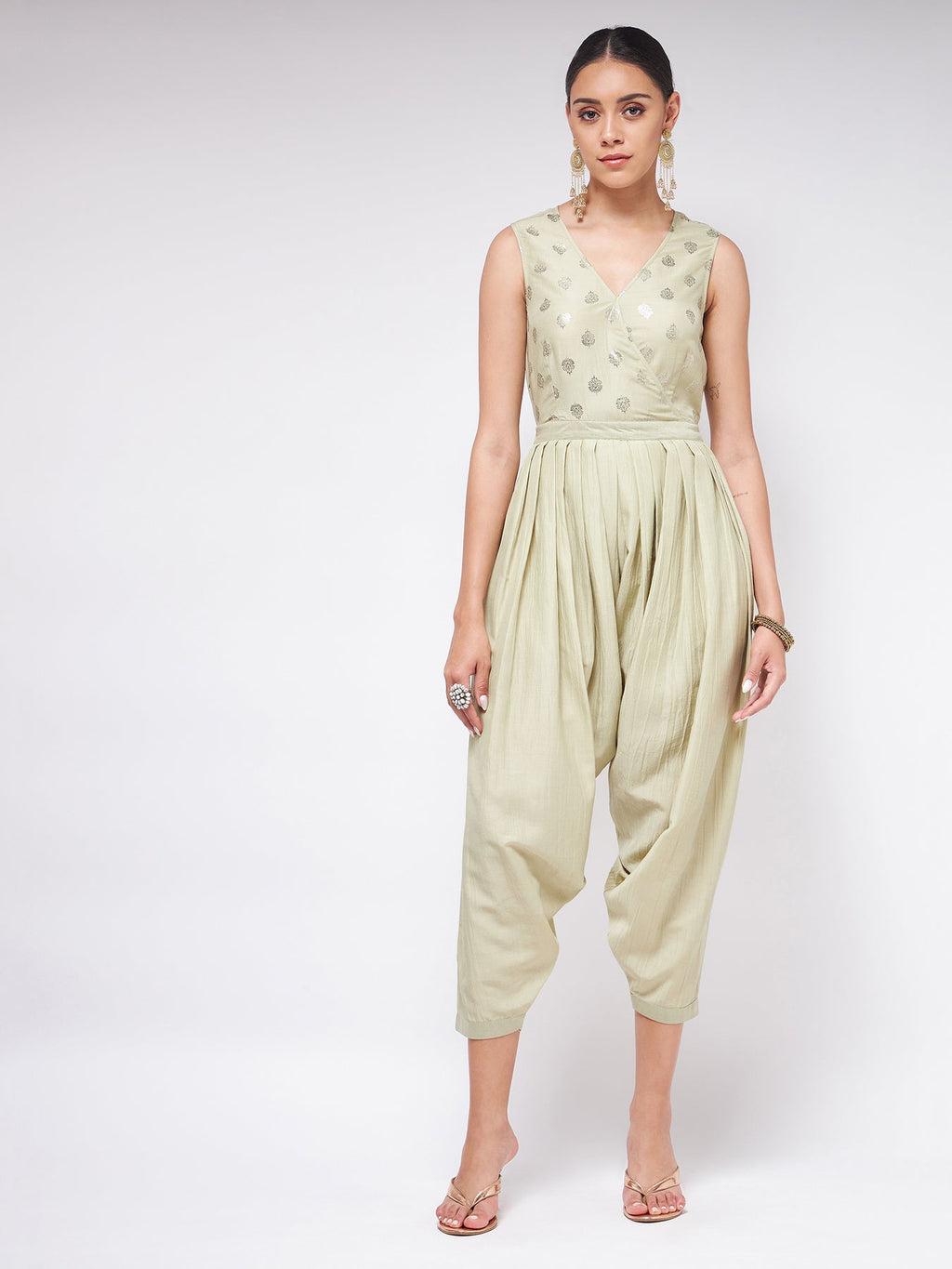 Pista Suit