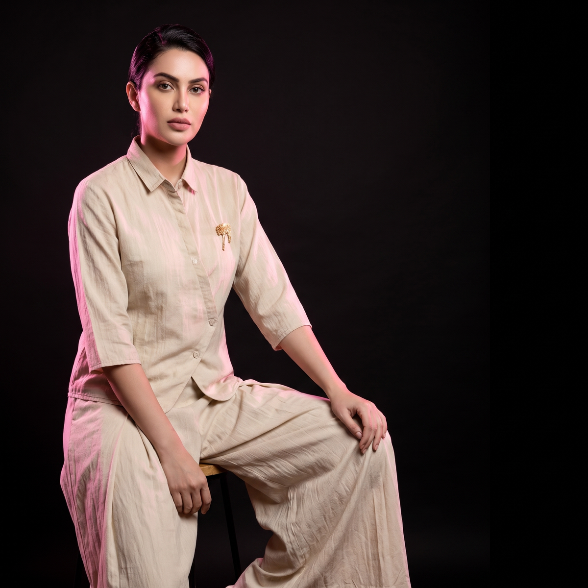 Excuse Me - AI model sitting
