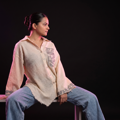 Ivory Nomad - AI model sitting