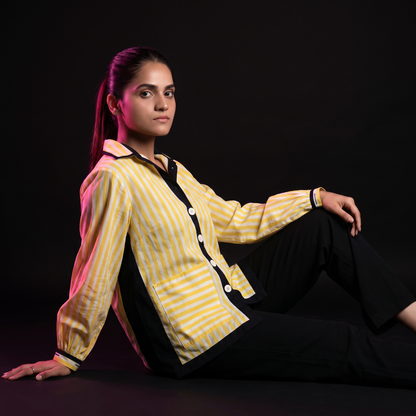 Sunlit Stride - AI model sitting